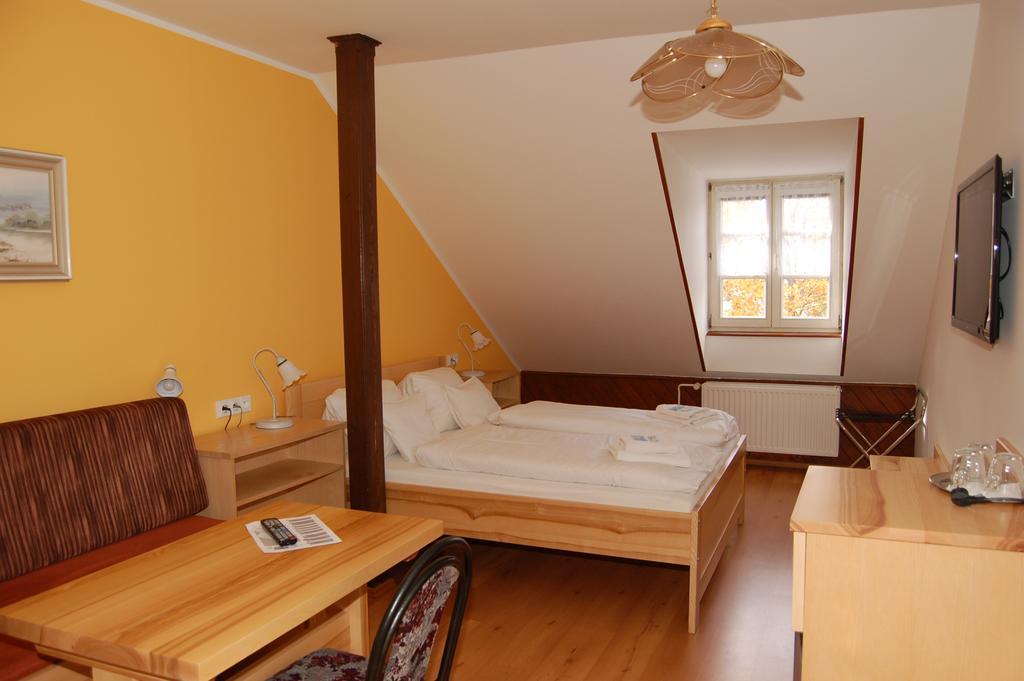 Penzion Markus Frymburk Exterior foto